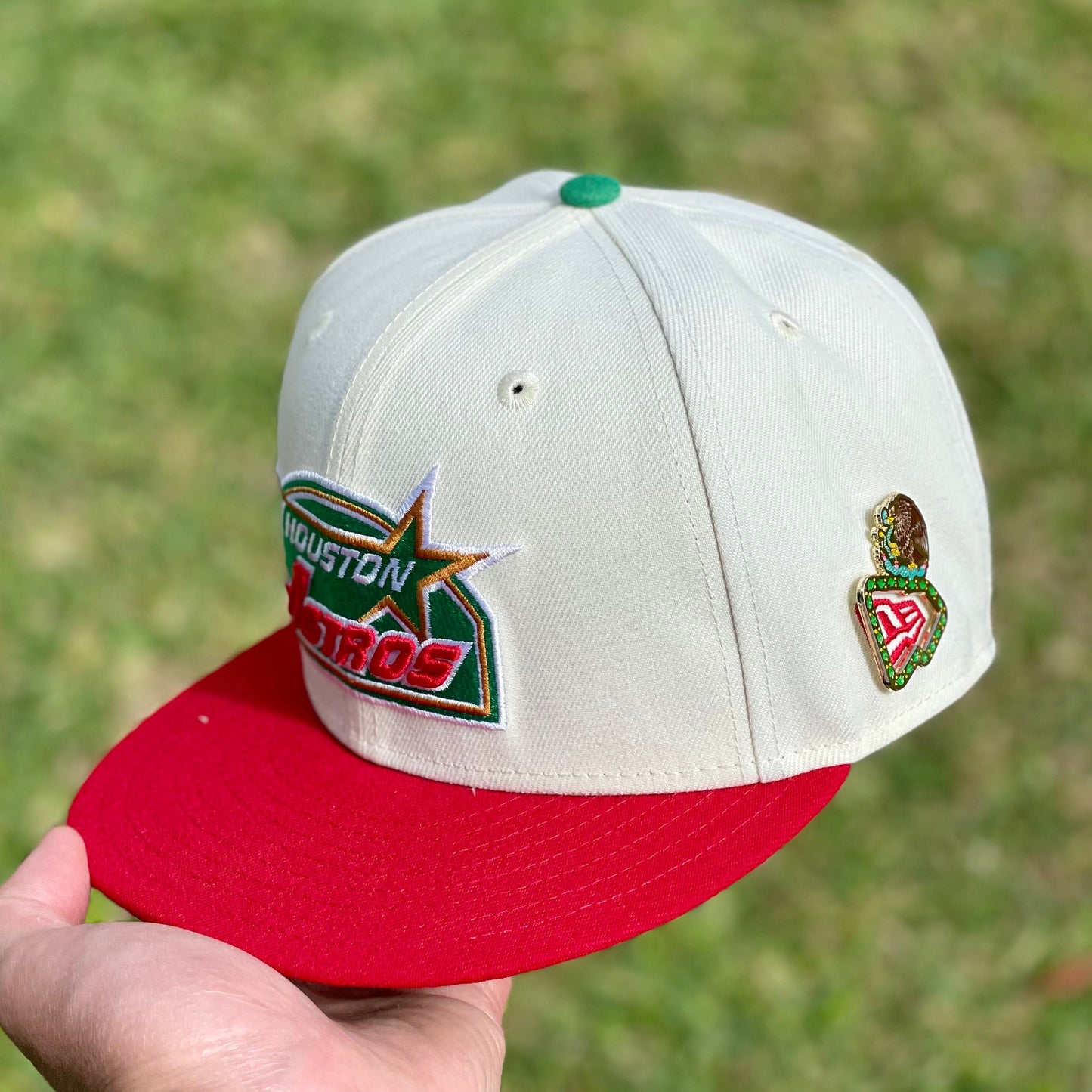 Patria Mexico New Era Logo Frame Pin