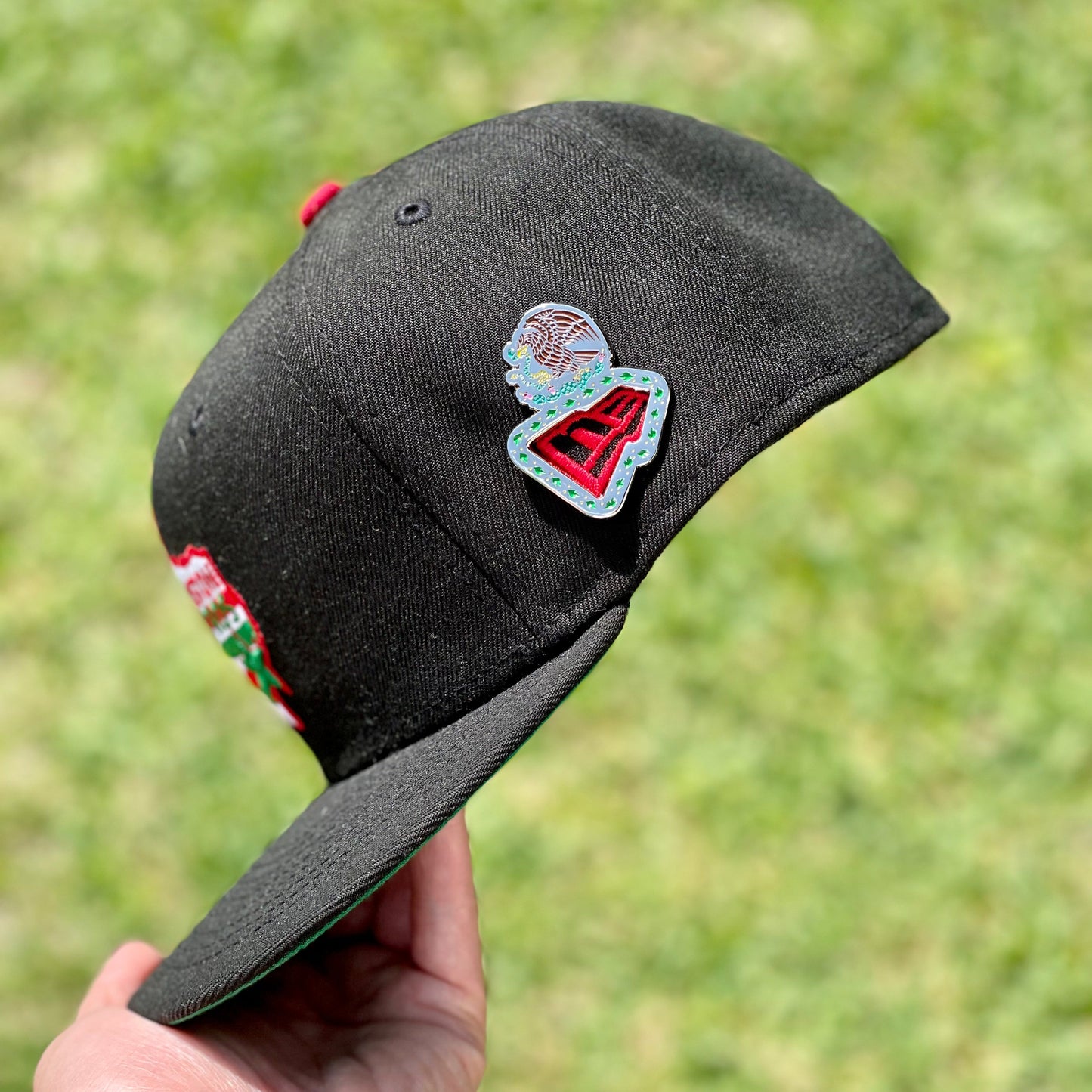 Patria Mexico New Era Logo Frame Pin