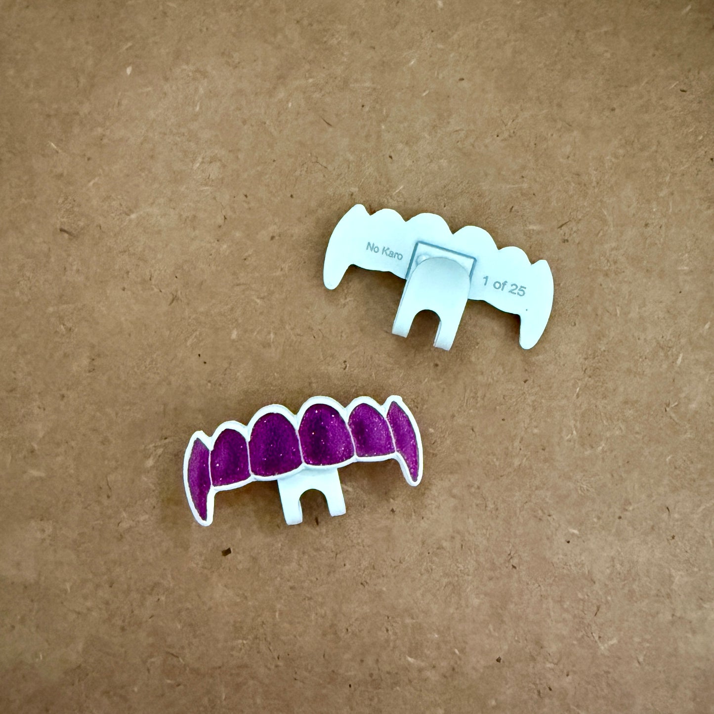 Teeth Grill Hat Clip “No Karo" - White