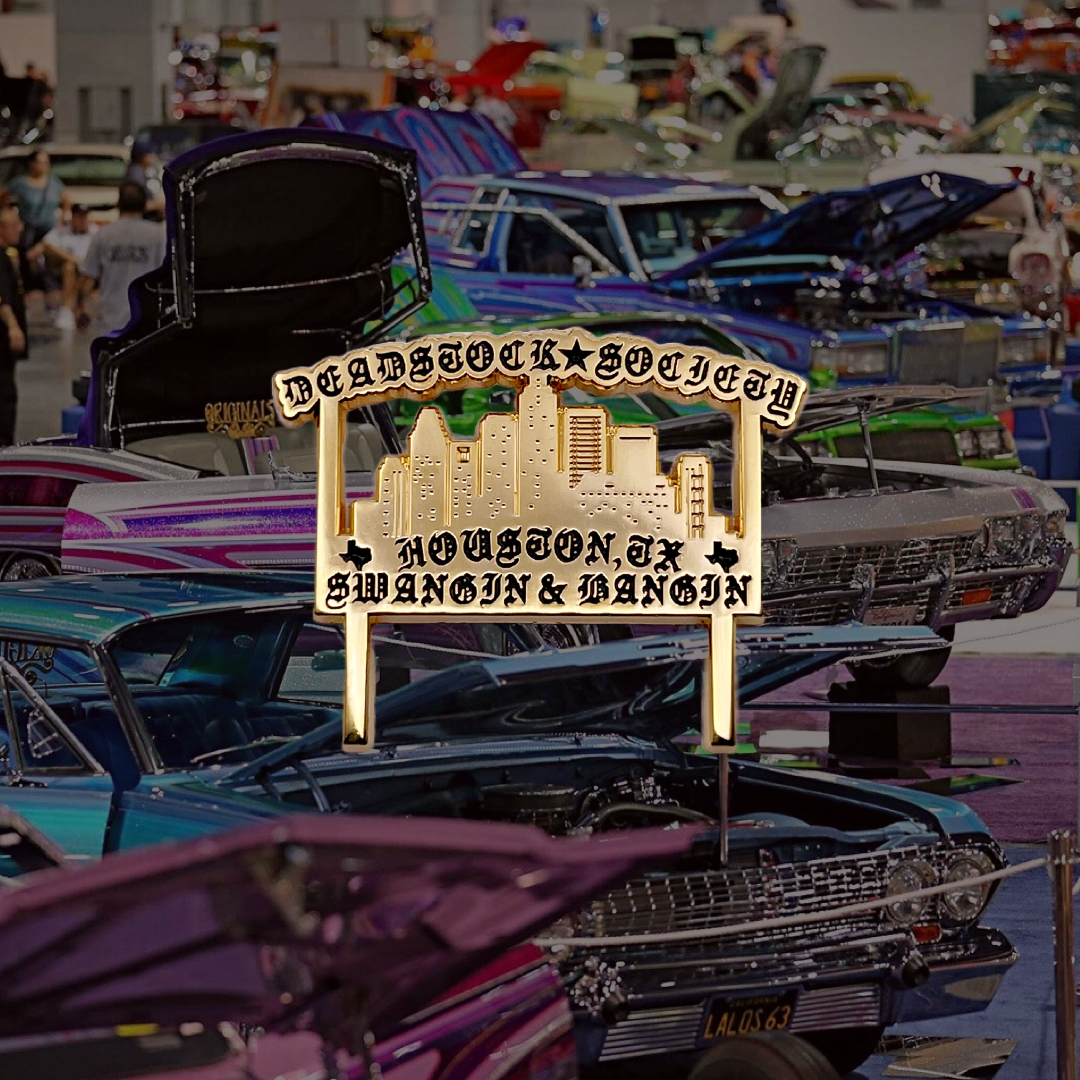 Low Rider Club Plaque - Swangin & Bangin Pin