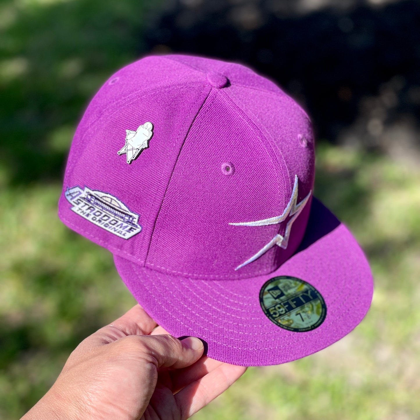 Ghost Chair Glow in the Dark Pin