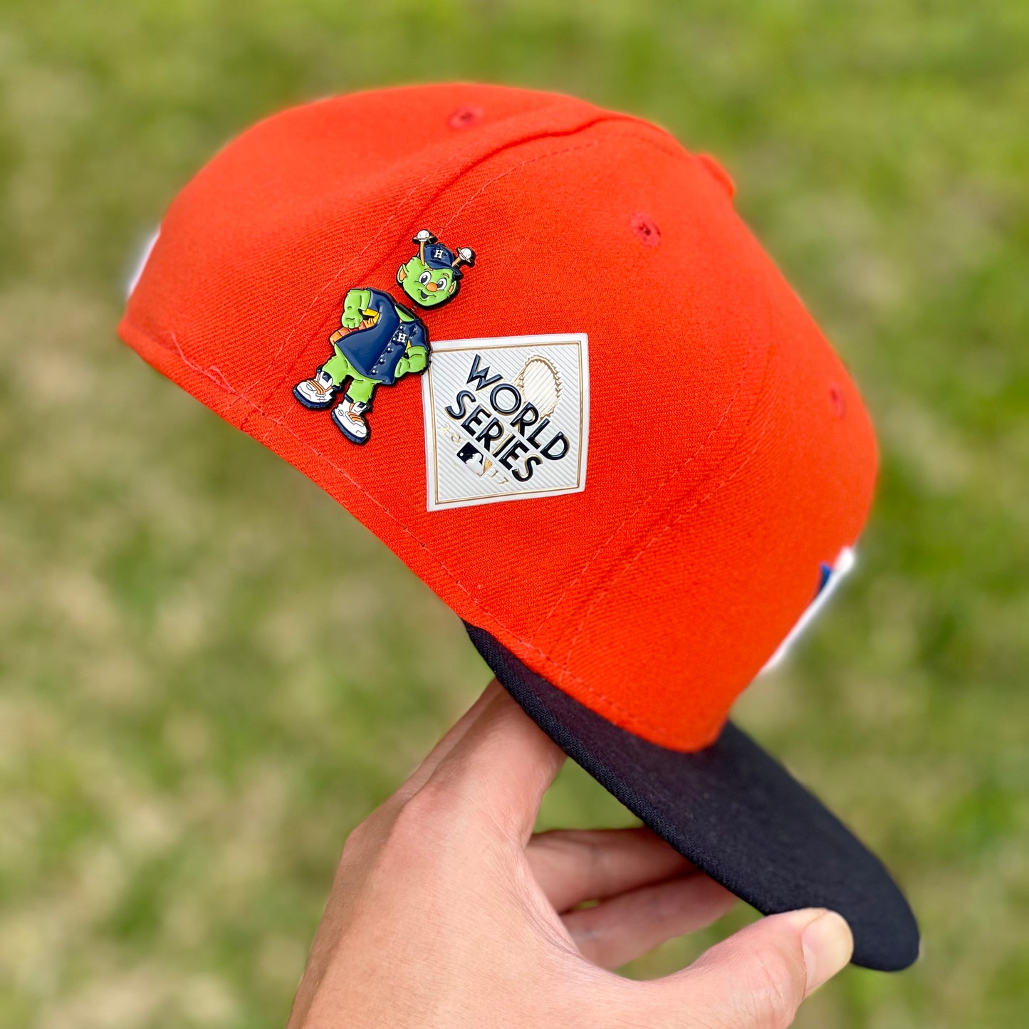 Orbit Mascot Bobble Head Pin